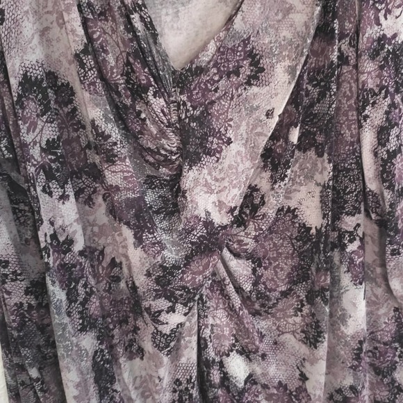 Daisy Fuentes Women's Stretch knit Top size 3X - Picture 4 of 5